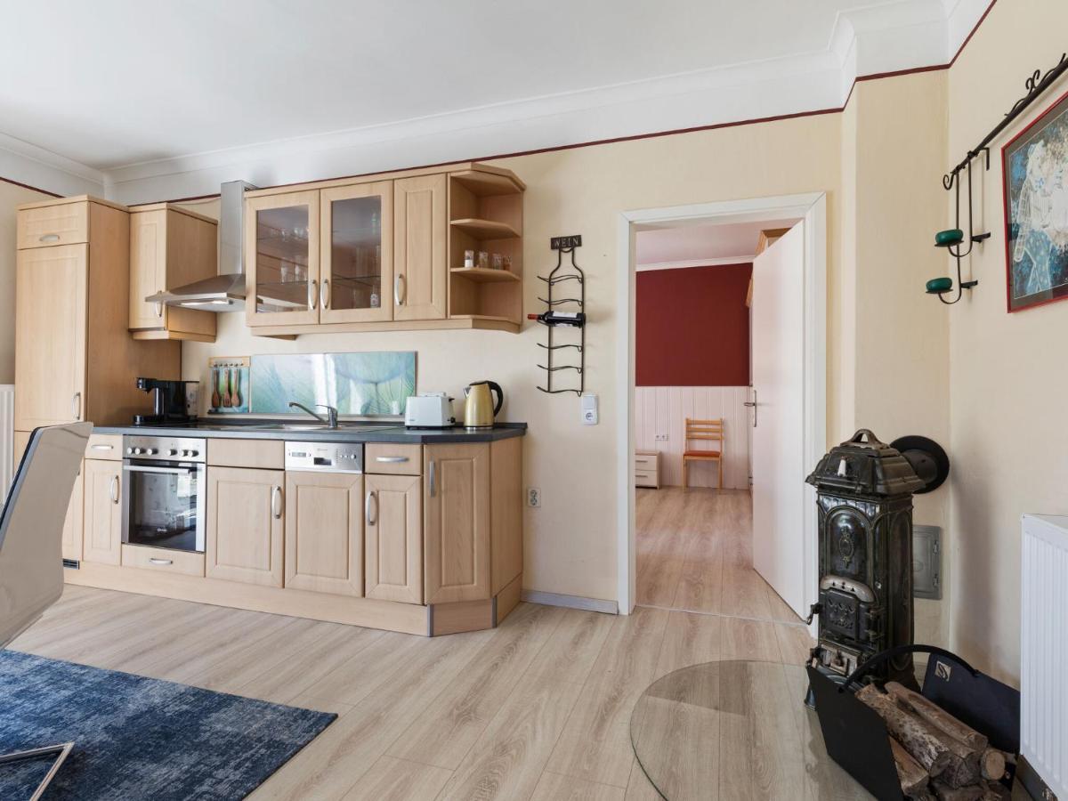 Elegant Apartment With Garden In Gingst Стая снимка